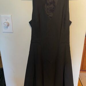 Elegant Black Sleeveless Dress